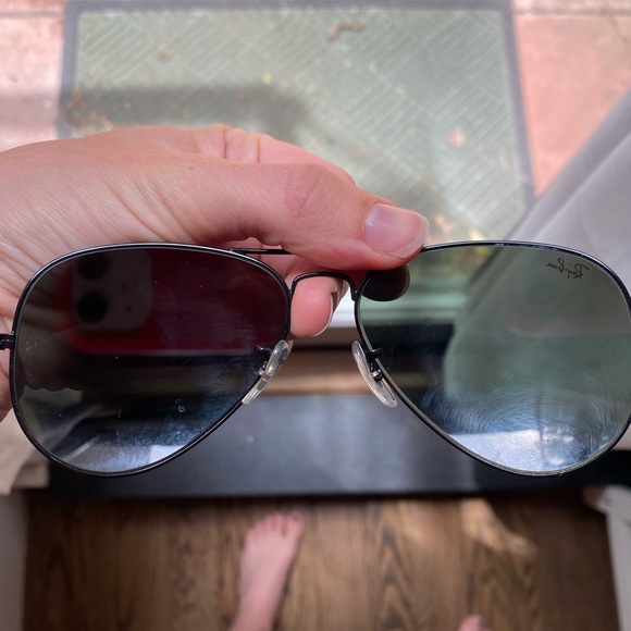 black aviator ray bans great condition main image 6